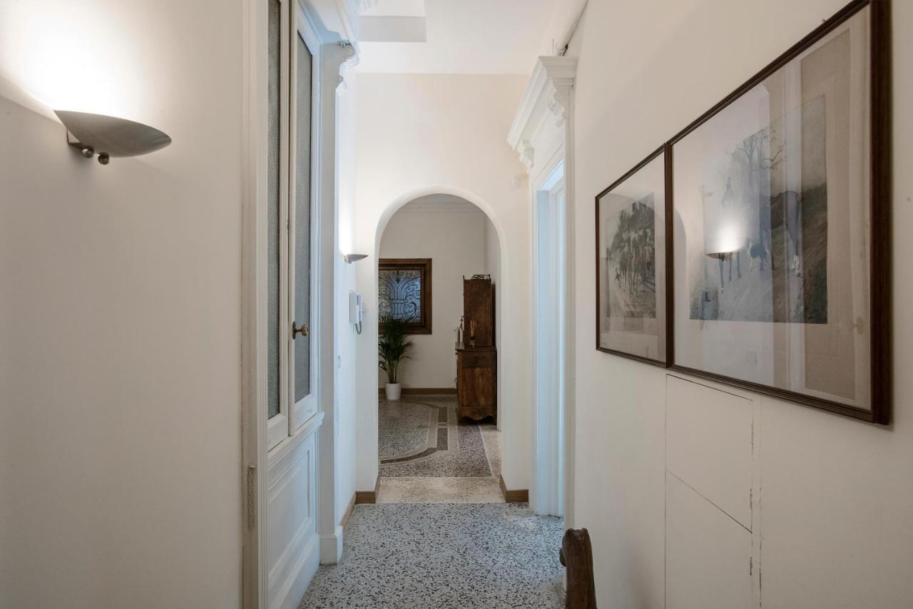 Flat Two Apartment Rome Bagian luar foto